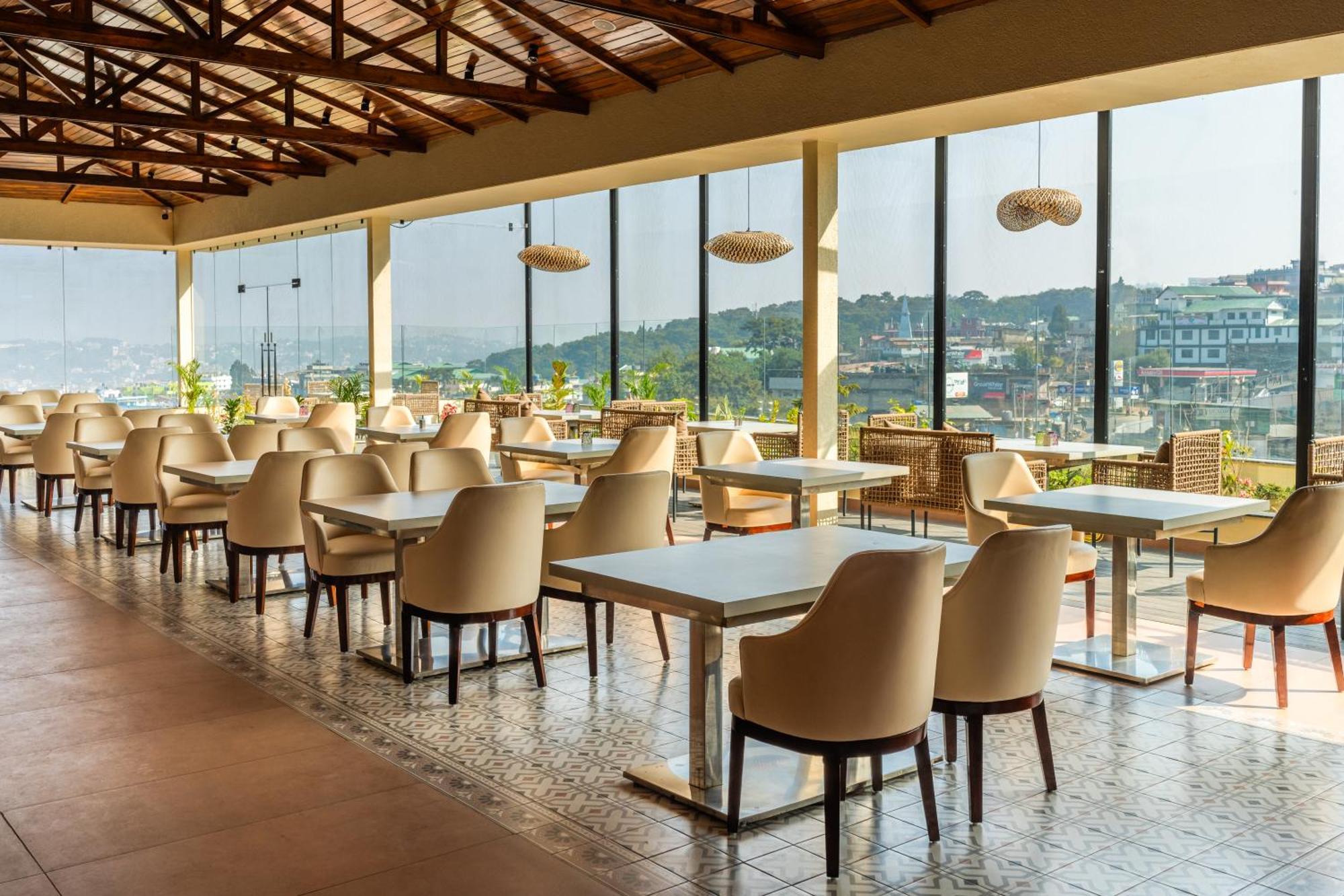 The White Rock Inn & Dine Σιλόνγκ Εξωτερικό φωτογραφία